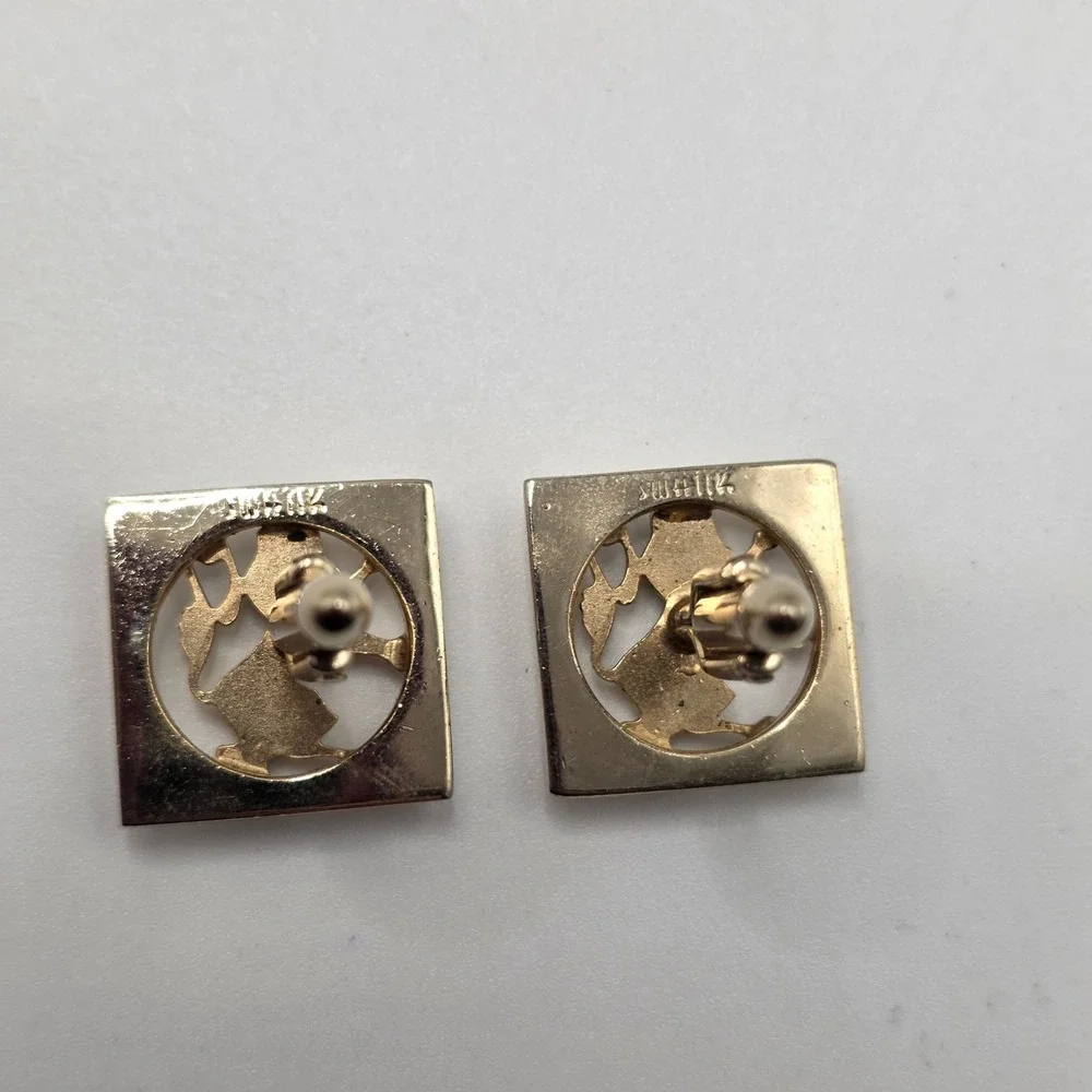 Swank Heraldic Lion Sword Mens Gold Tone Square Vintage Cufflinks Royal Crest